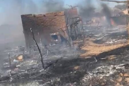 طيران حكومة بورتسودان يحرق منازل المواطنين ومتاجرهم بمنواشى 